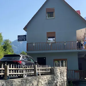 Guest house Kroni I Micanit