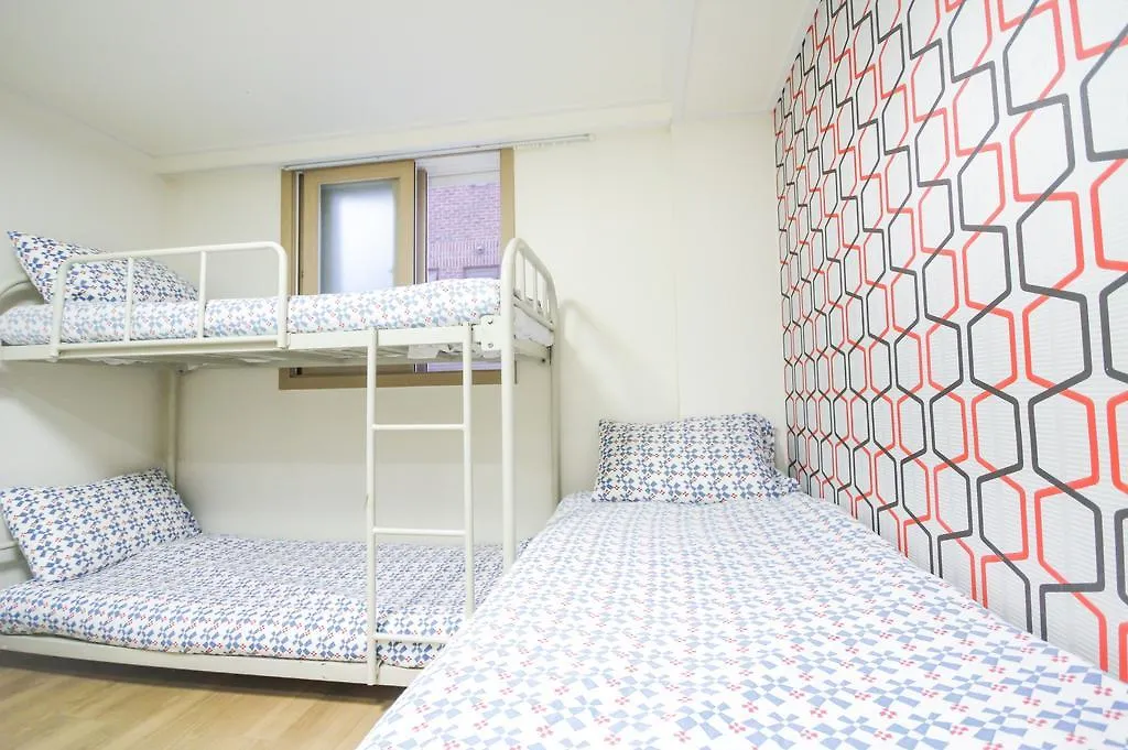 Zaza Backpackers Hostel Seoul 2*,  South Korea